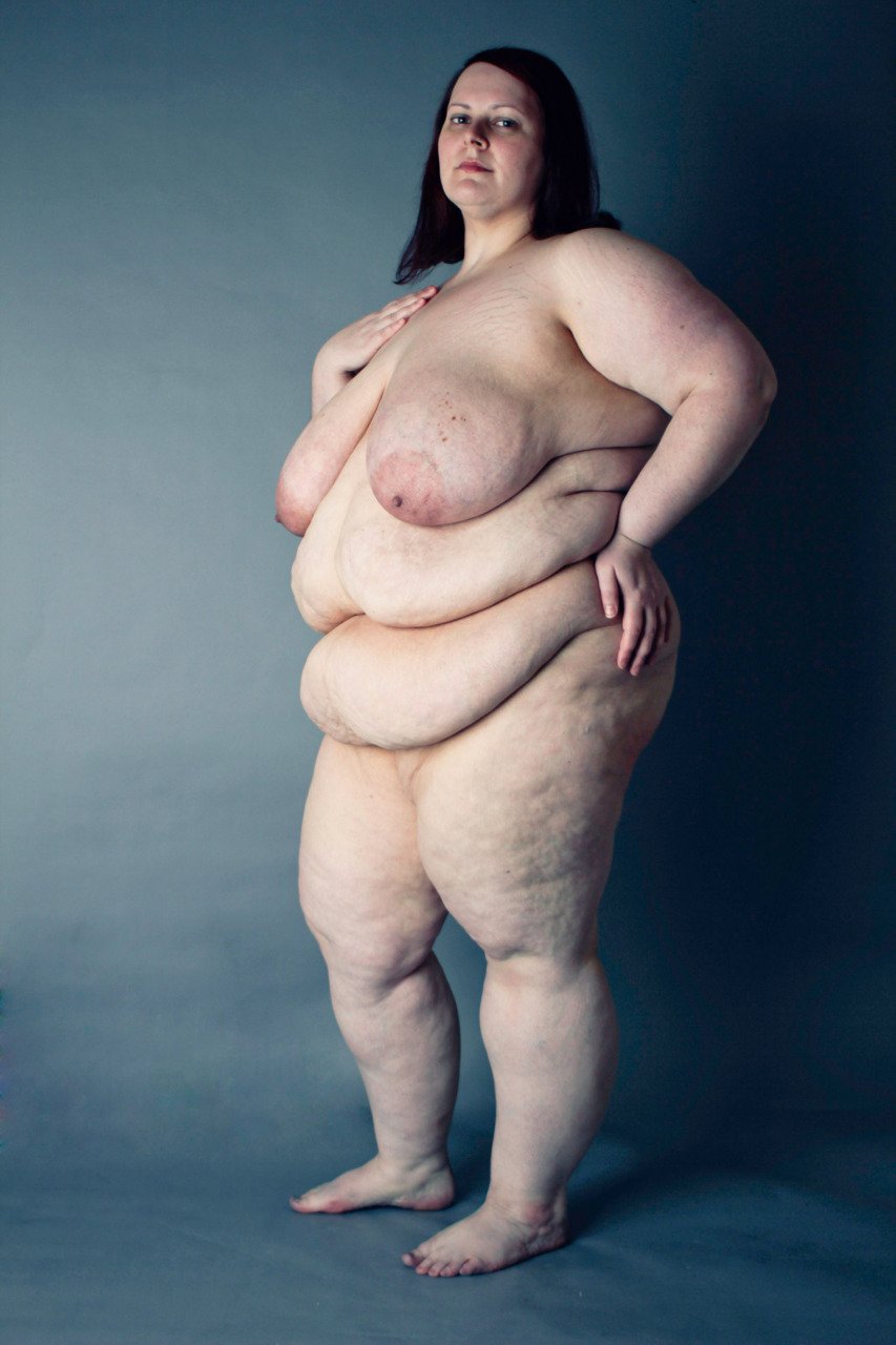 Fat people naked women