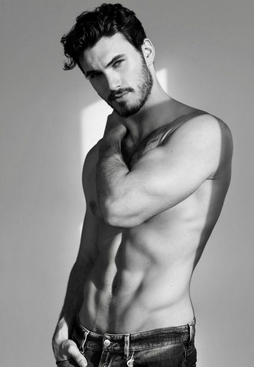 Michael Yerger Nude