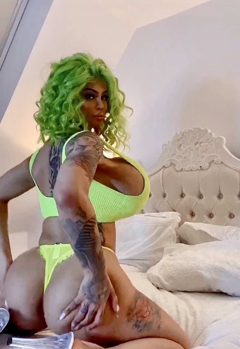 Nicky Valentina Rose (Nicki Valentina Rose)