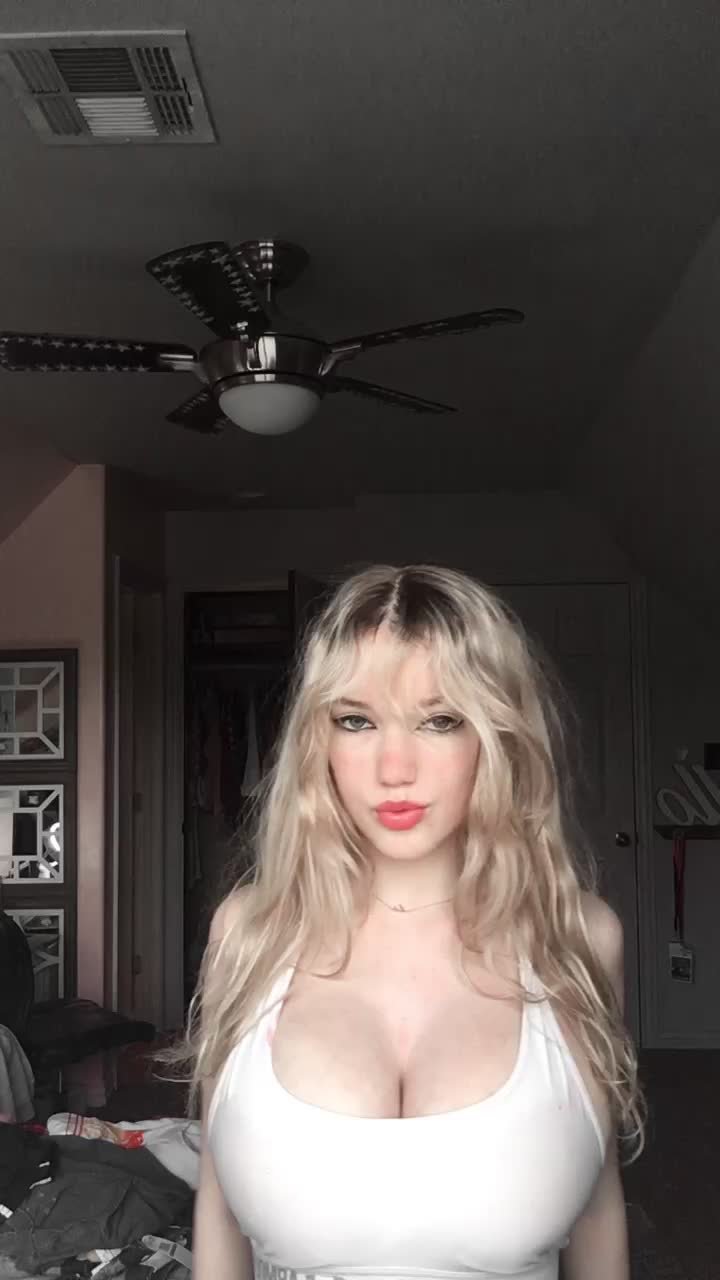 Mary-Lynn Neil