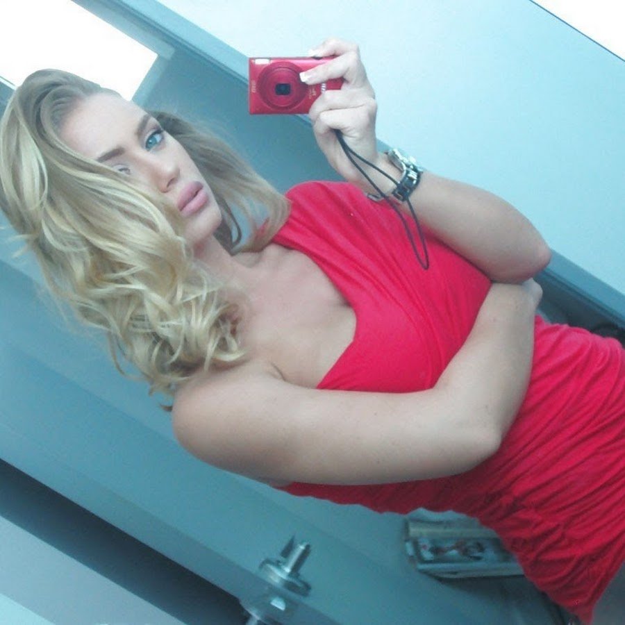 Sexy blonde selfie