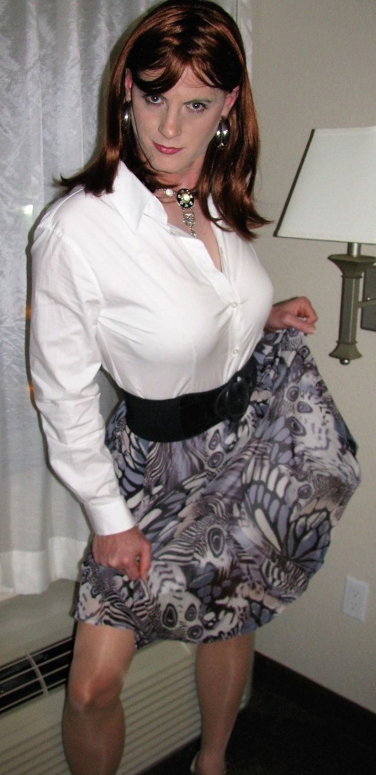 Sissy James