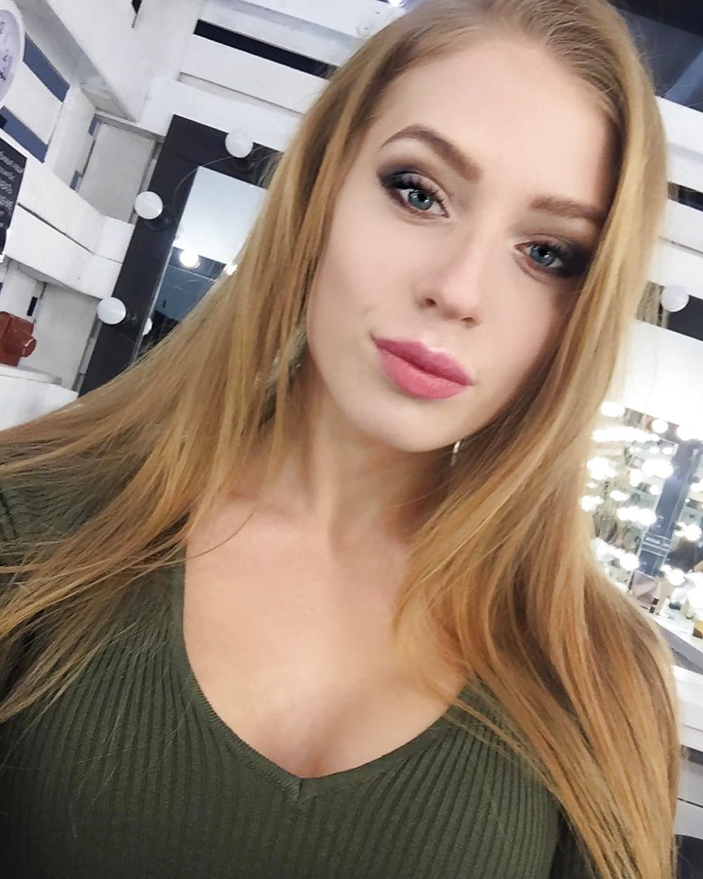 Valeriya STEPH photo