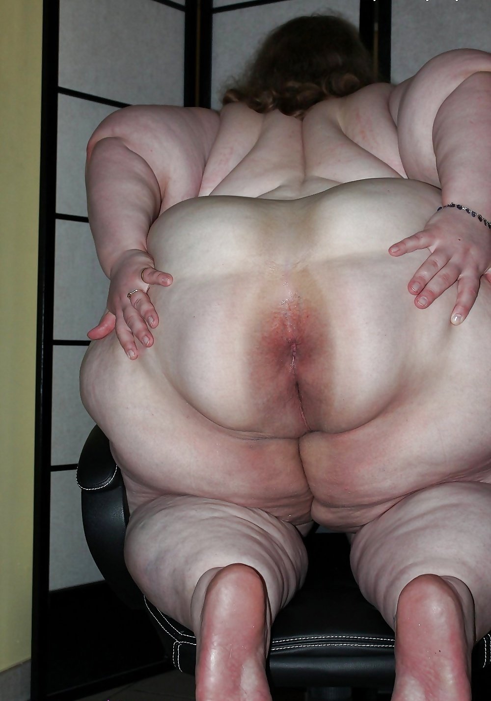 Naked super fat women