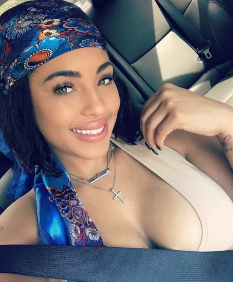 Arab with large breasts