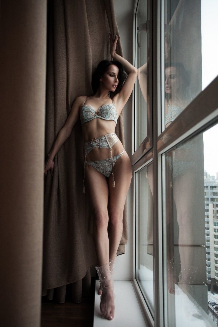 Girls in bed Hegre Olena o nude