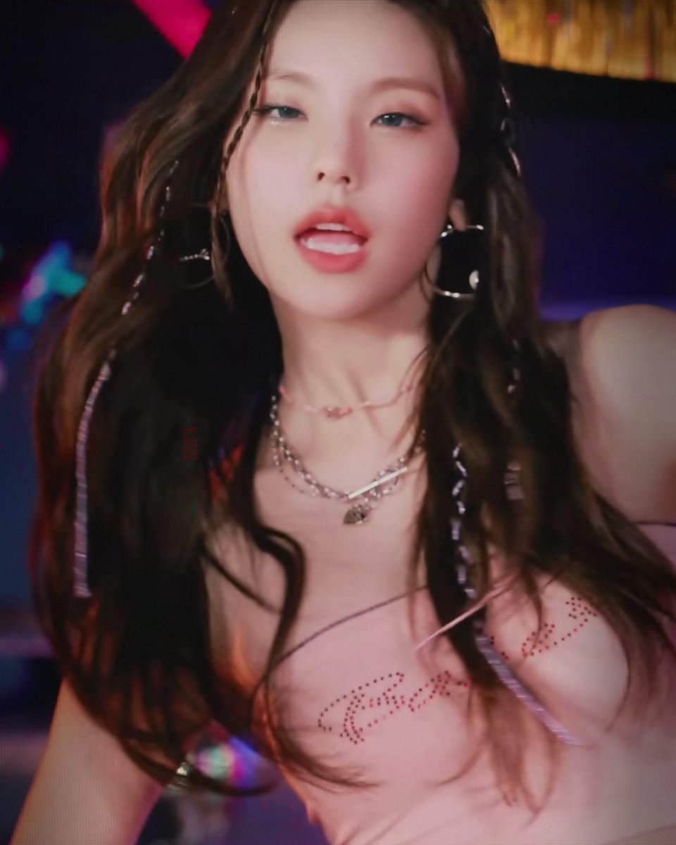 Itzy Yuna Deepfake