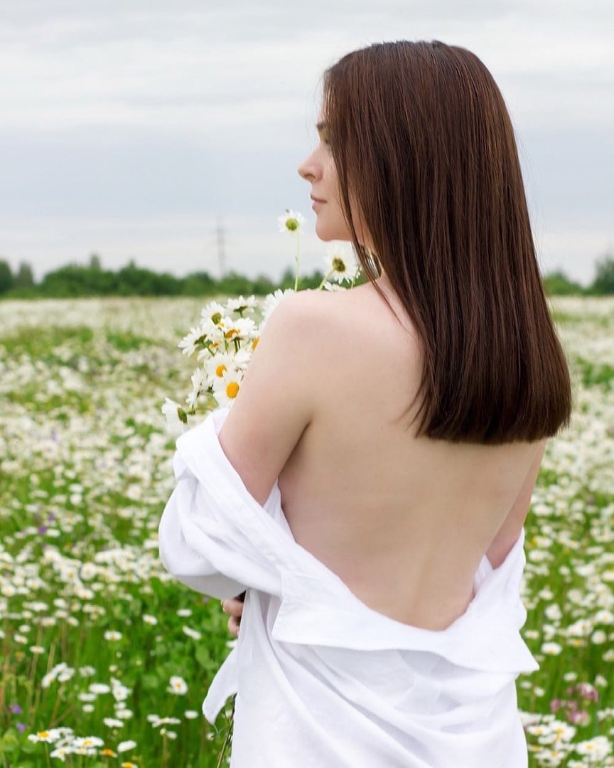 Ksenia Bell