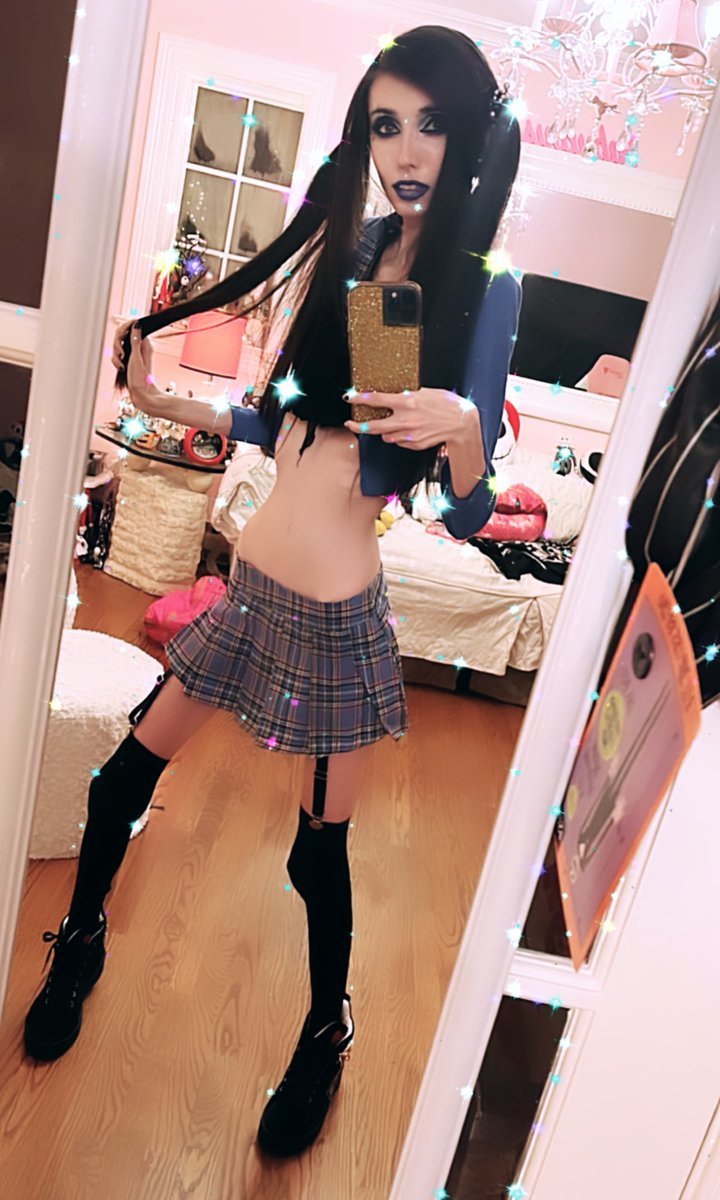 Eugenia Cooney Nip Slip