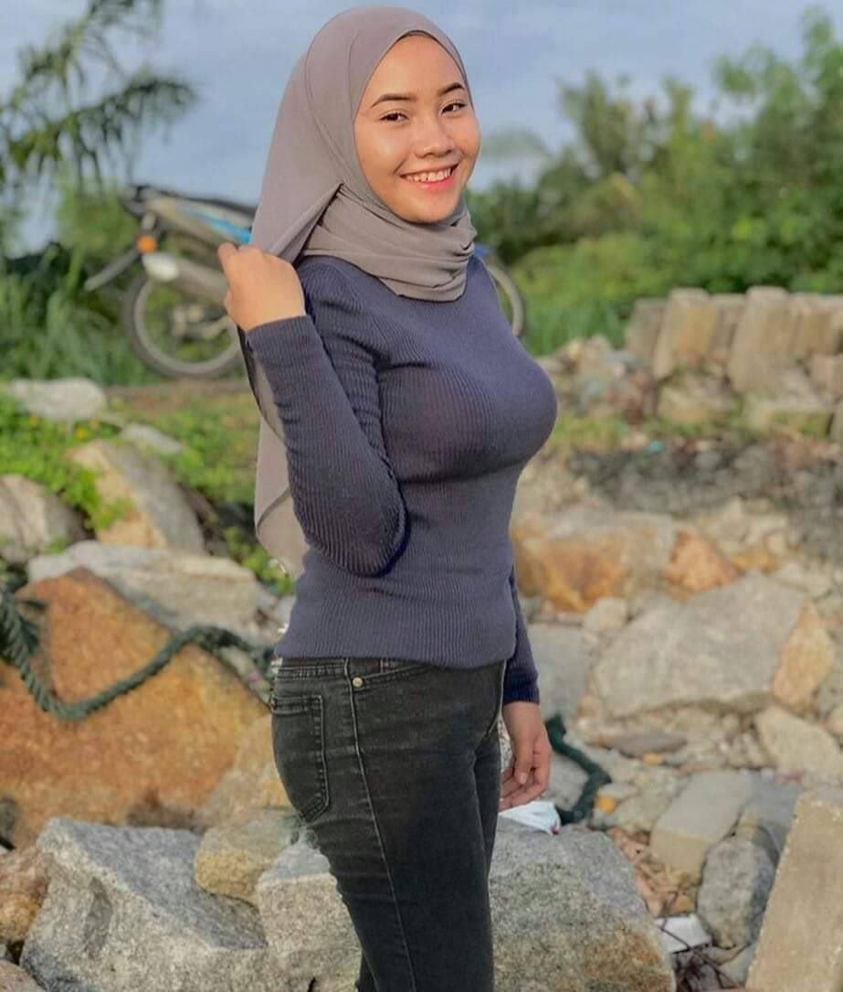 Missbabyhuda JilBoobs