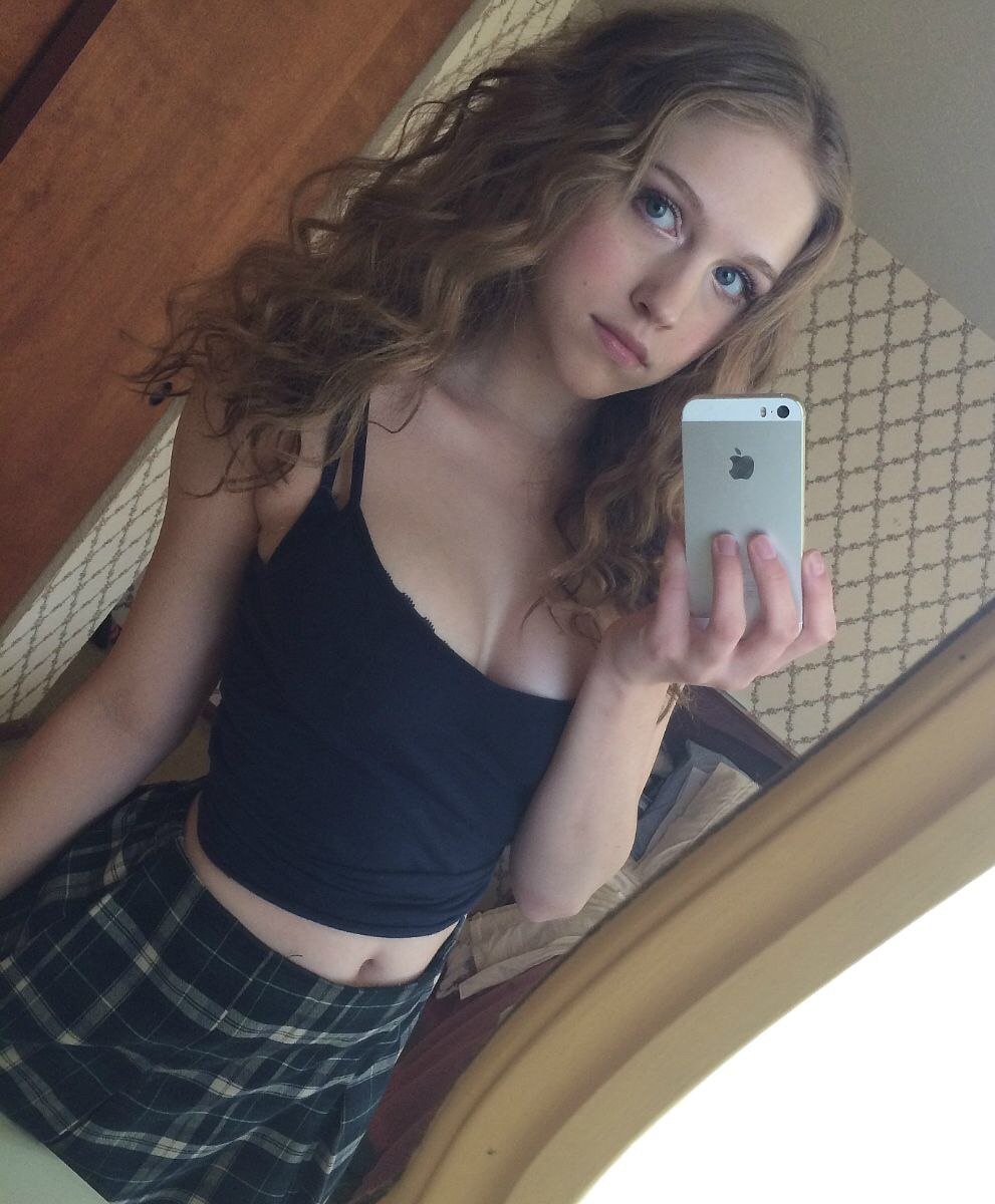 Hanna HallySem. 2020