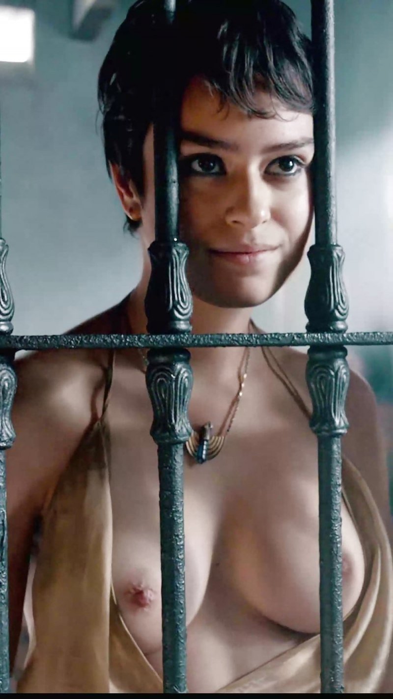 Rozabella Laurenti is naked