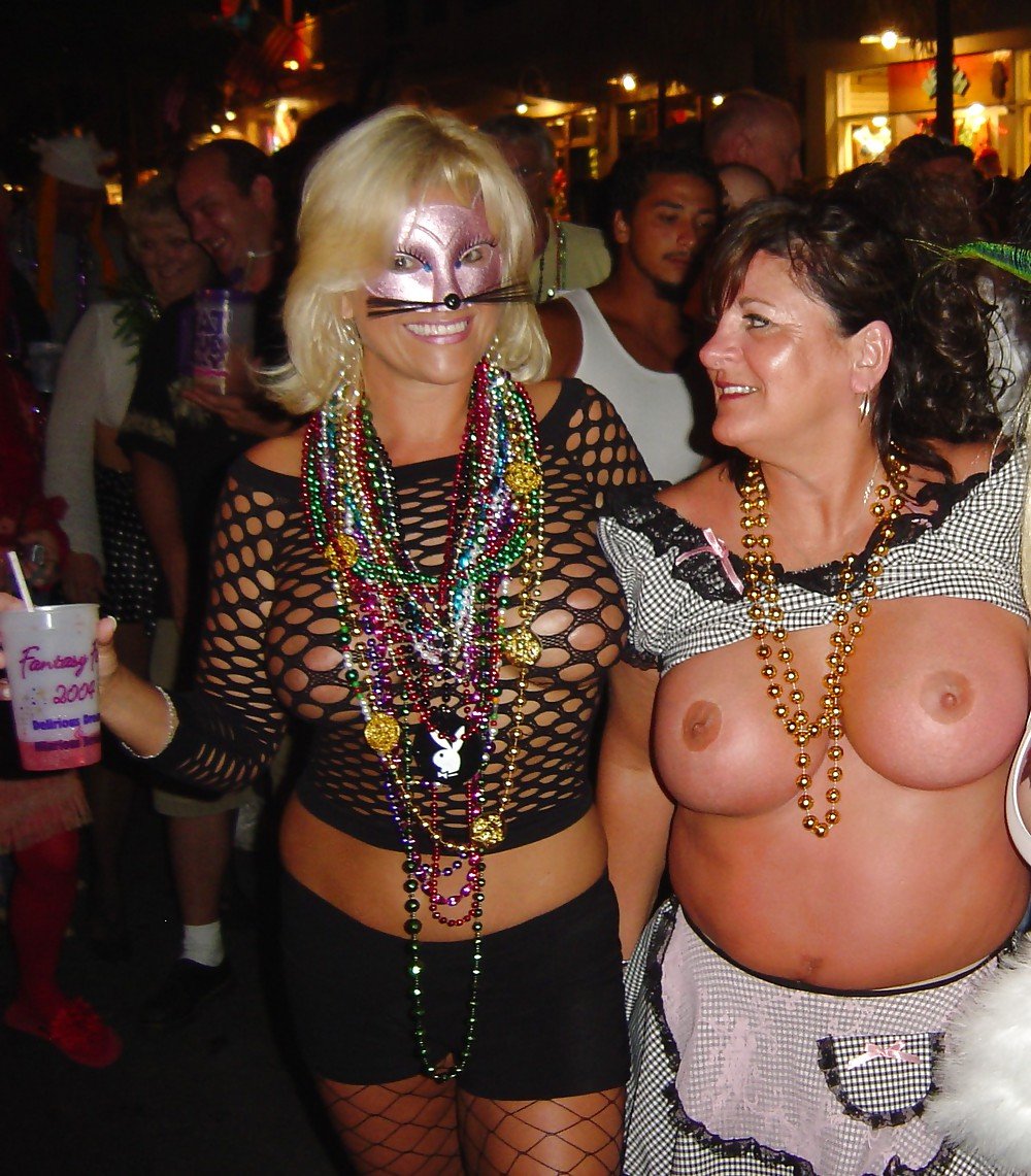 Naked women at the Fantasy Fest festival