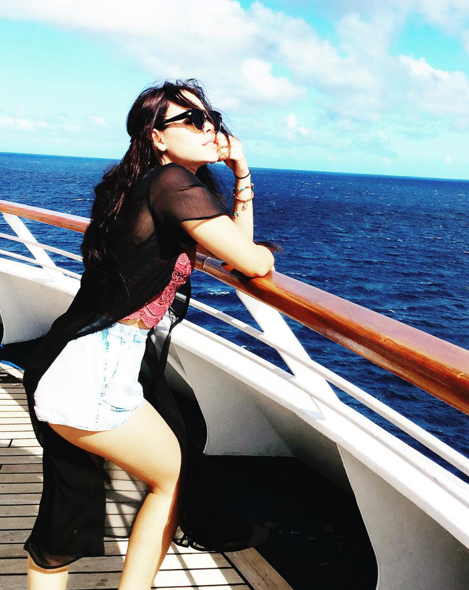 Danna Paola hot