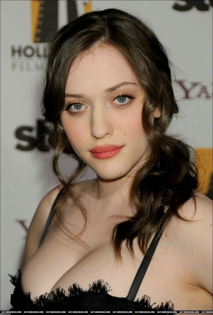 Kat Dennings Bubs