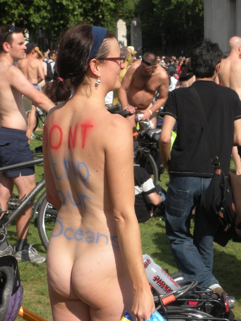 London women naked