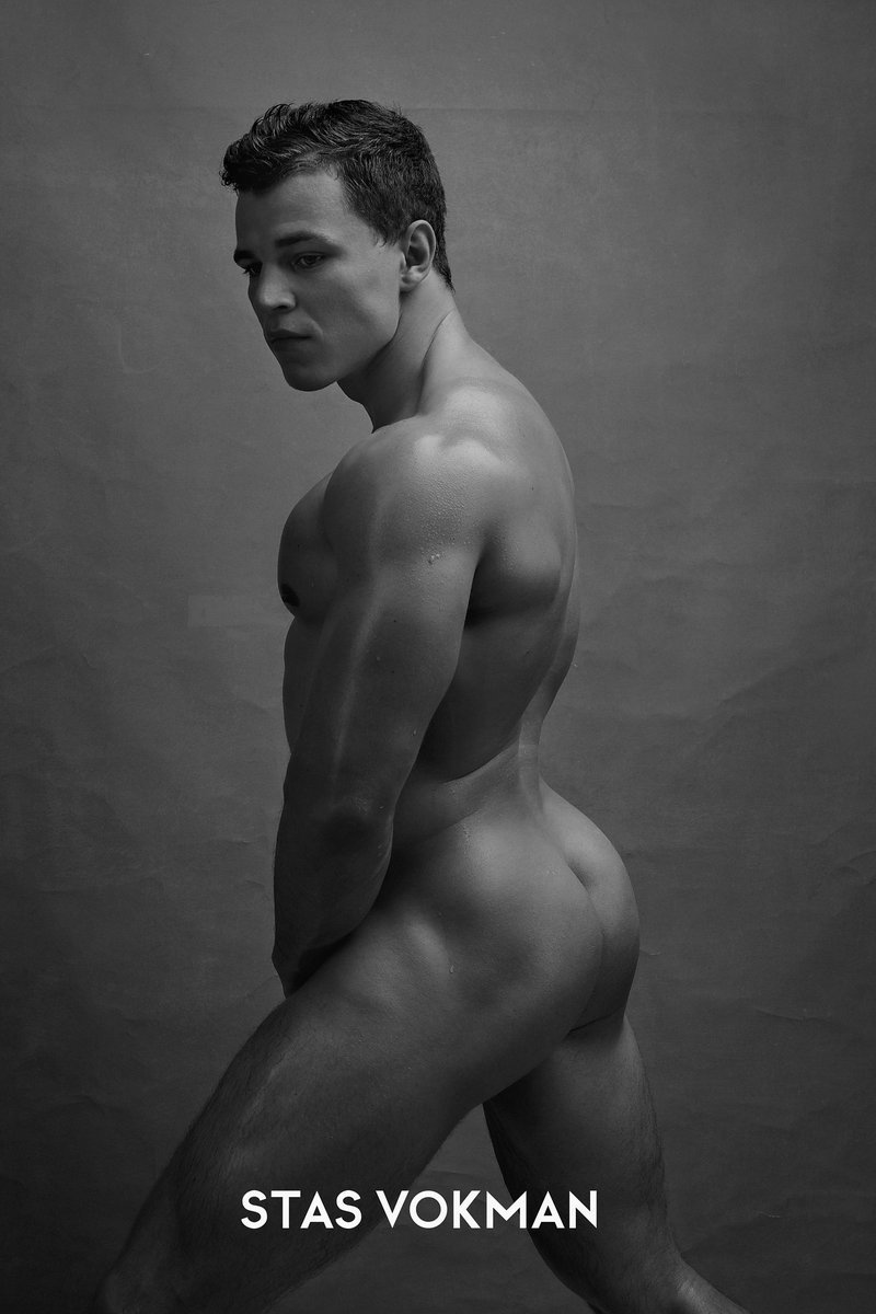 Naked Stas