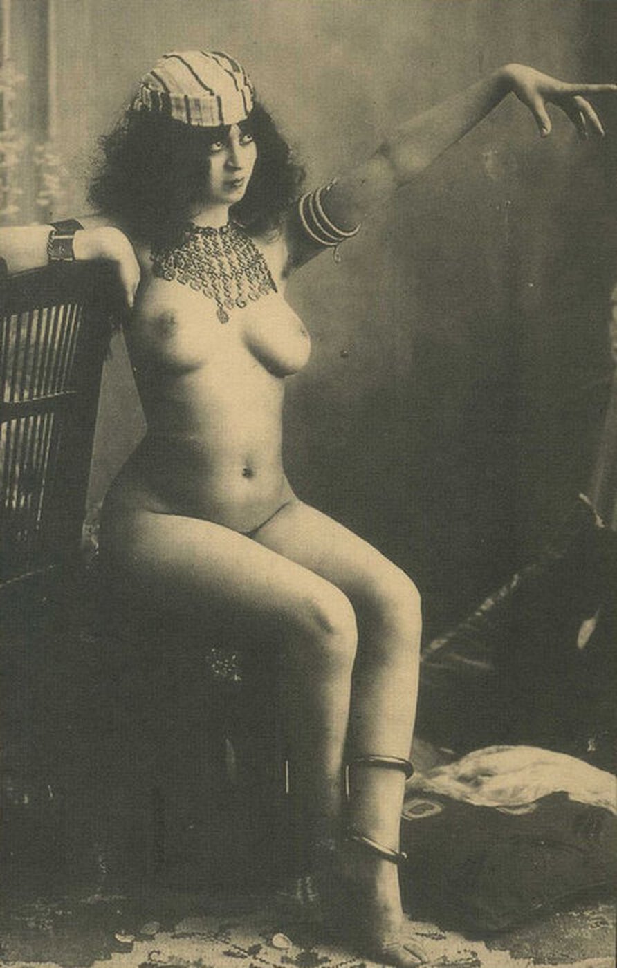 Ziegfeld follies actress Naked