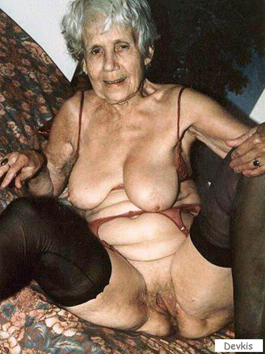 The oldest naked women