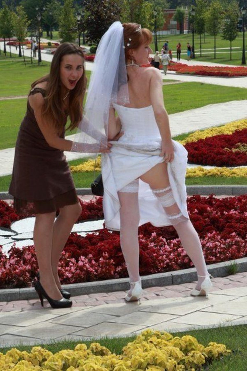 Bride Upskirt No Panties
