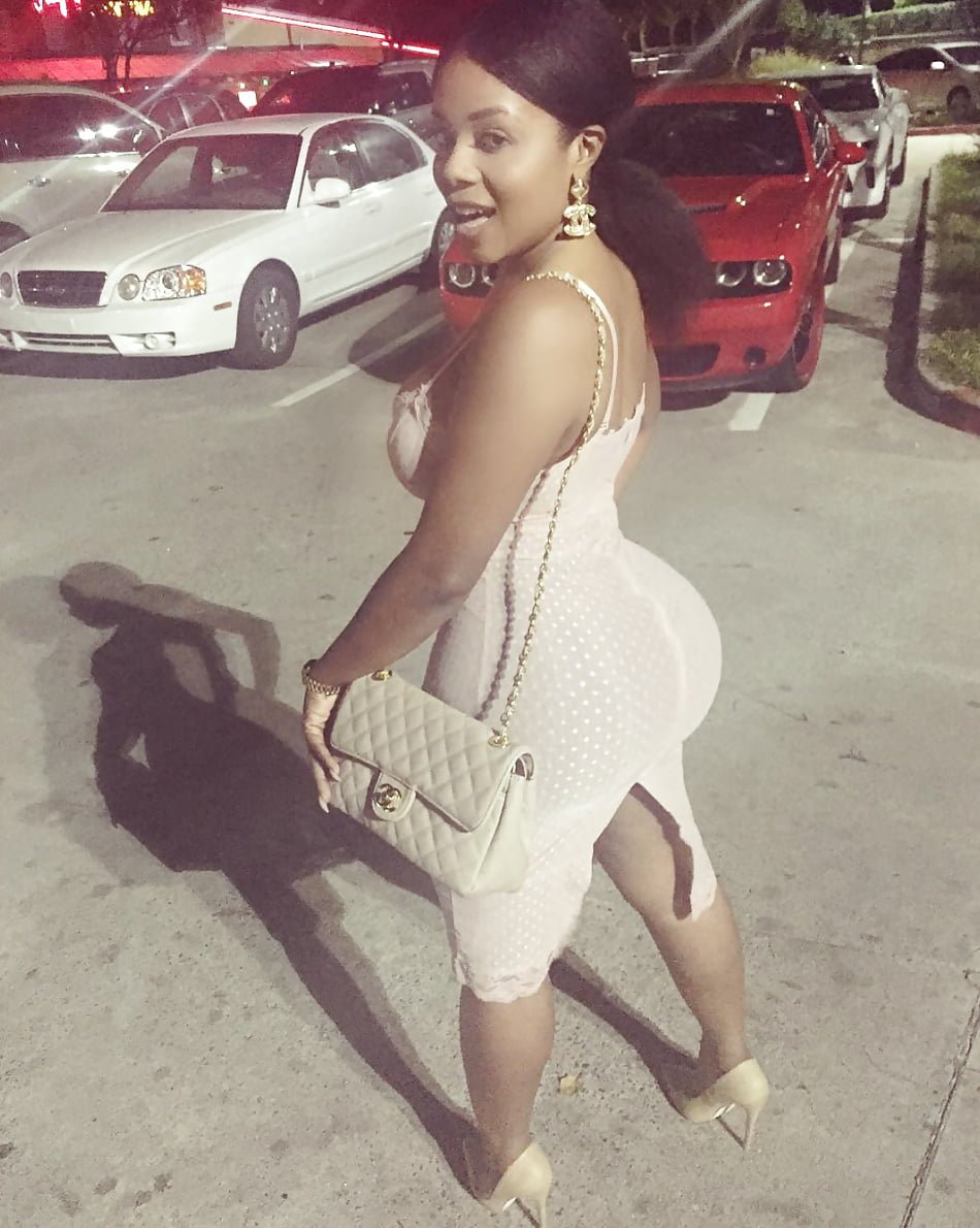 Anastasia Kvitko buttocks
