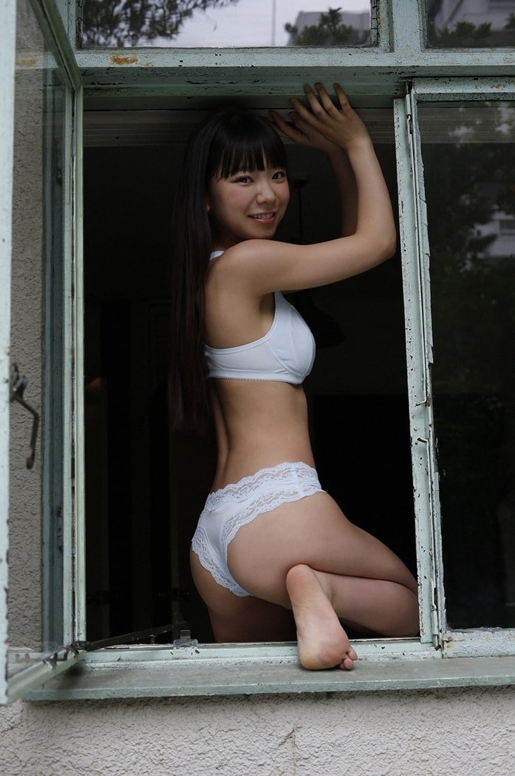 Marina Nagasawa Cosplay
