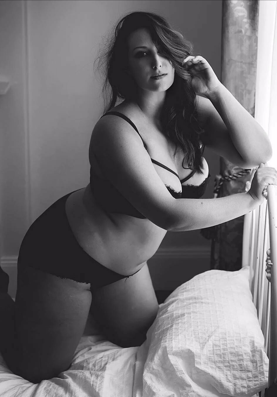 London Andrers in Bikini