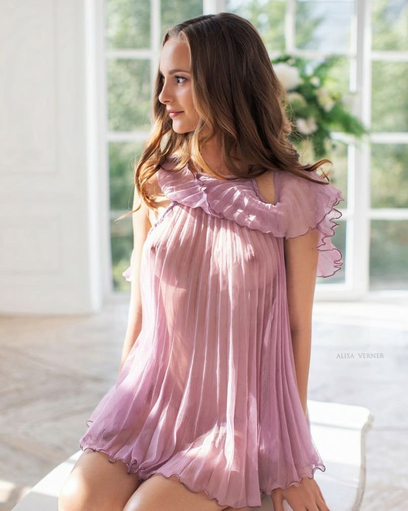 Alisa Verner Model Elena
