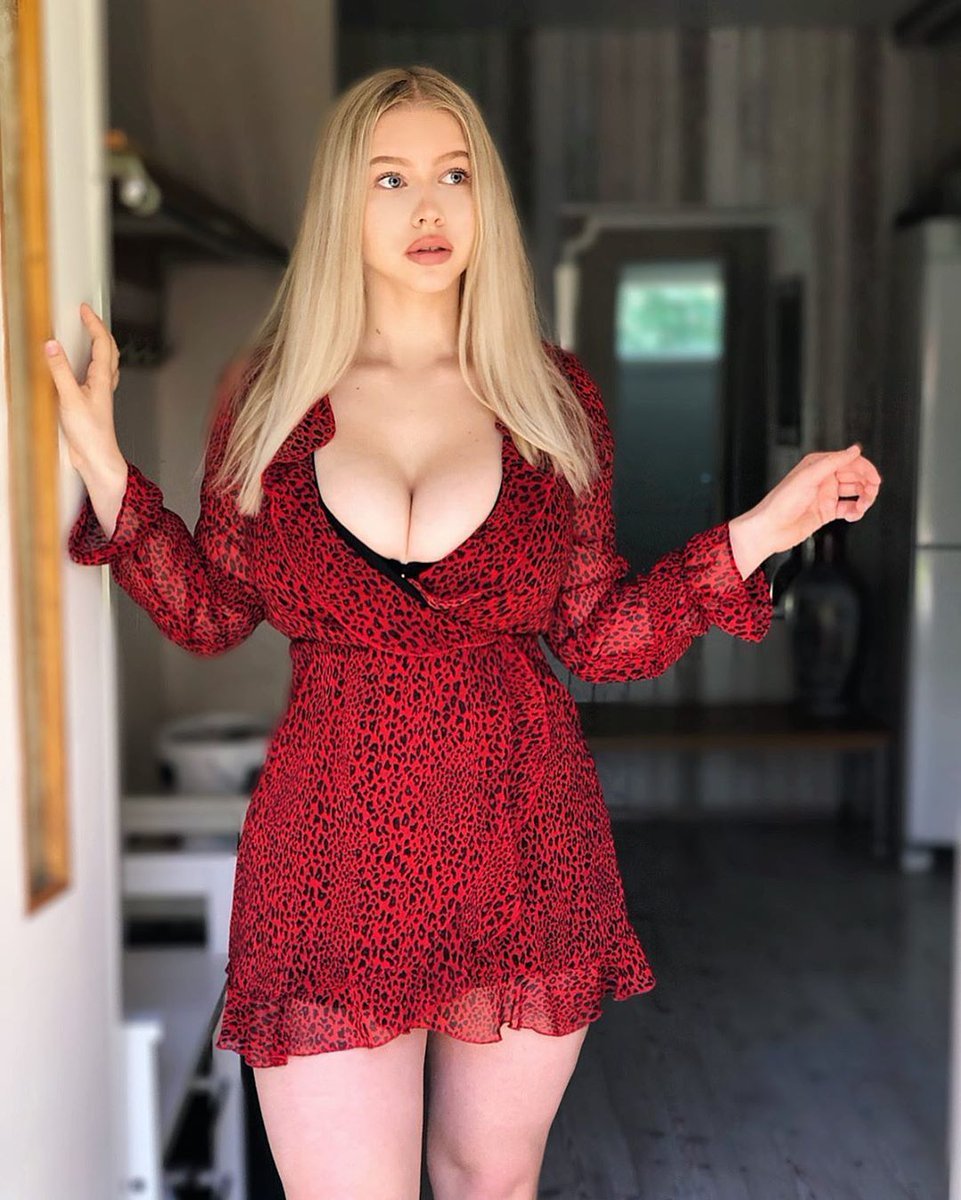 Instagram Cher_lev
