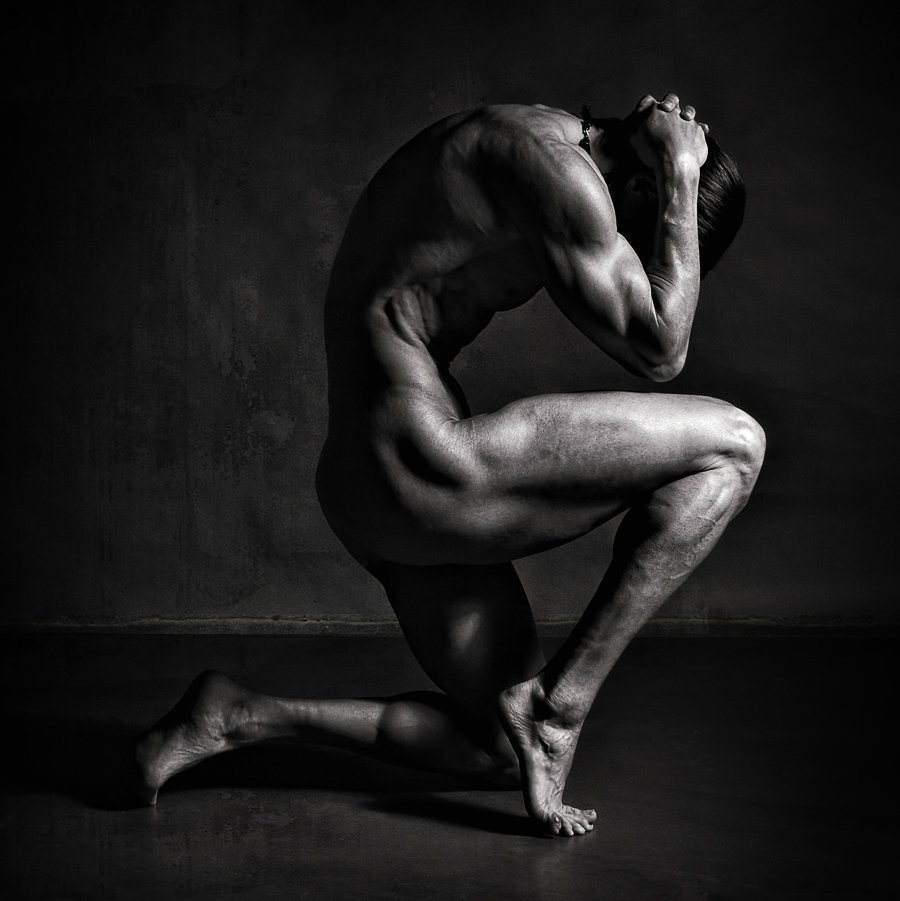Beautiful men in the style of nude