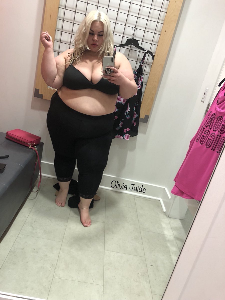Fat naked women photo