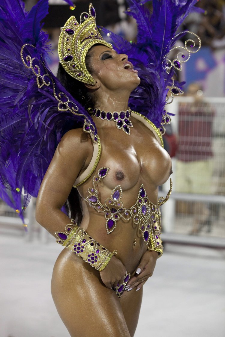 Brazil Carnival Boobs
