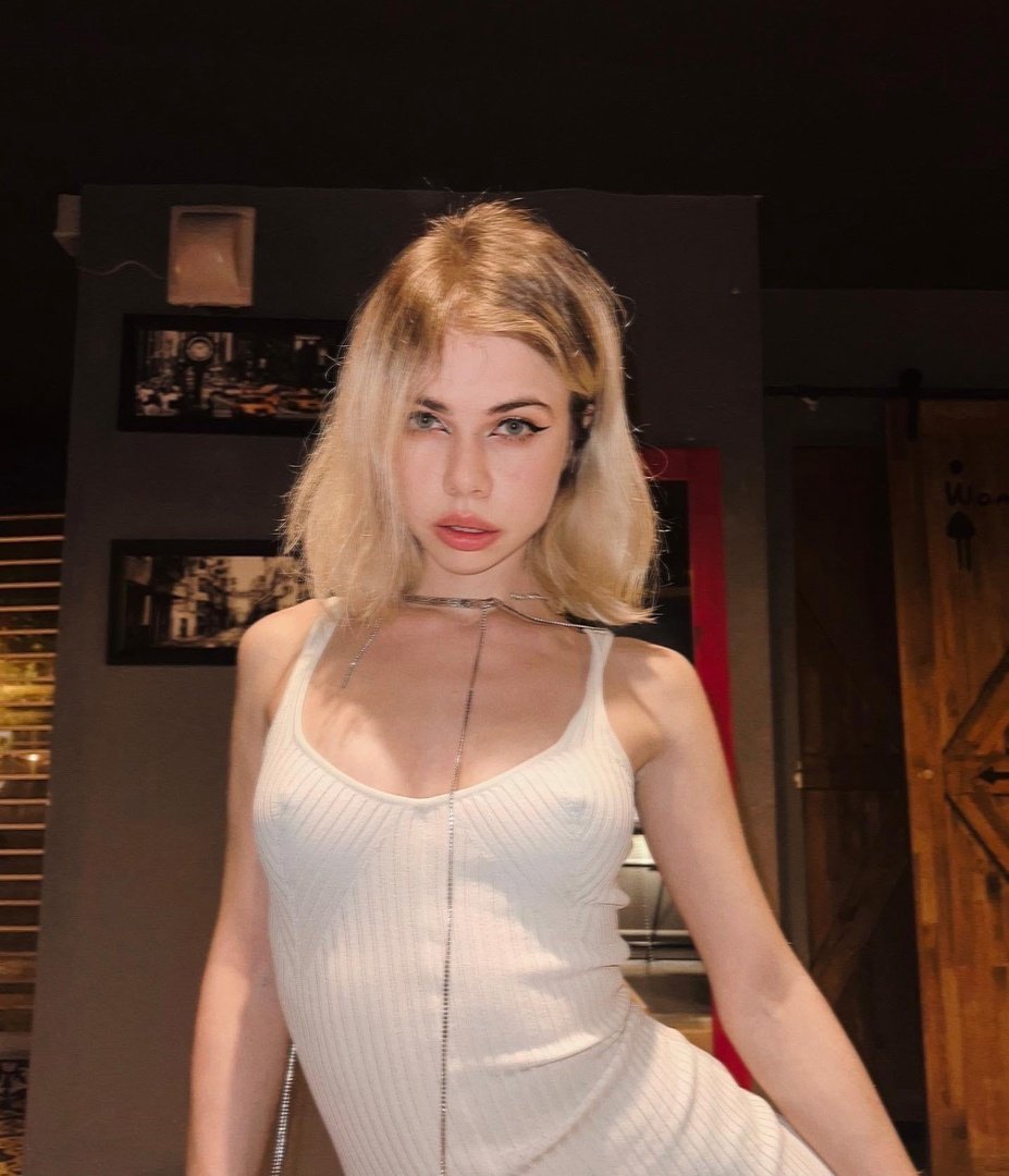 Sasha Smelova