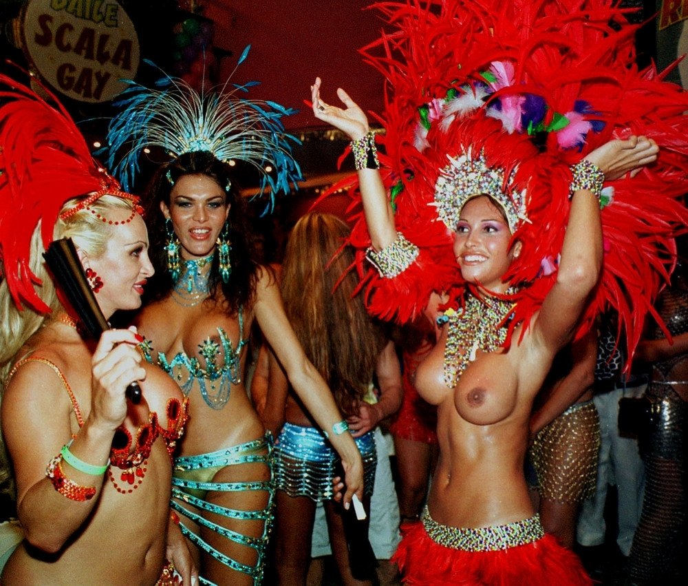 Brazilian carnival Anal