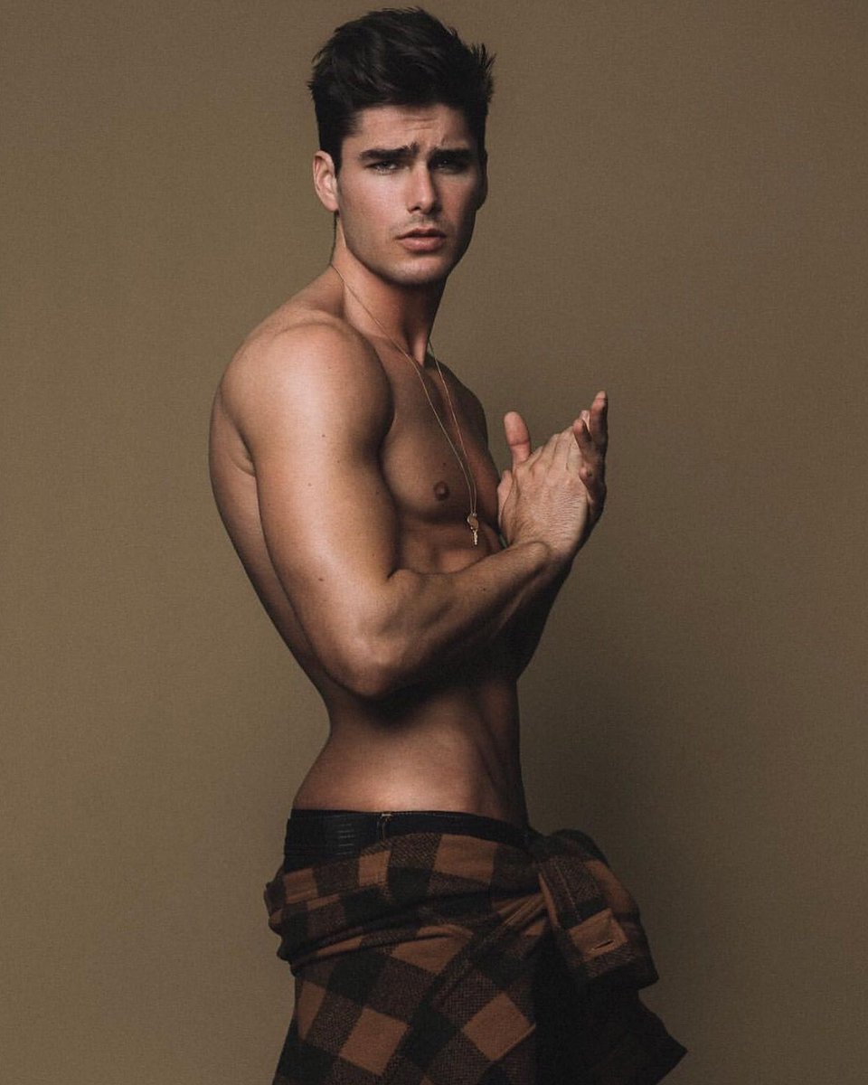 Tyler Mahoney Toples
