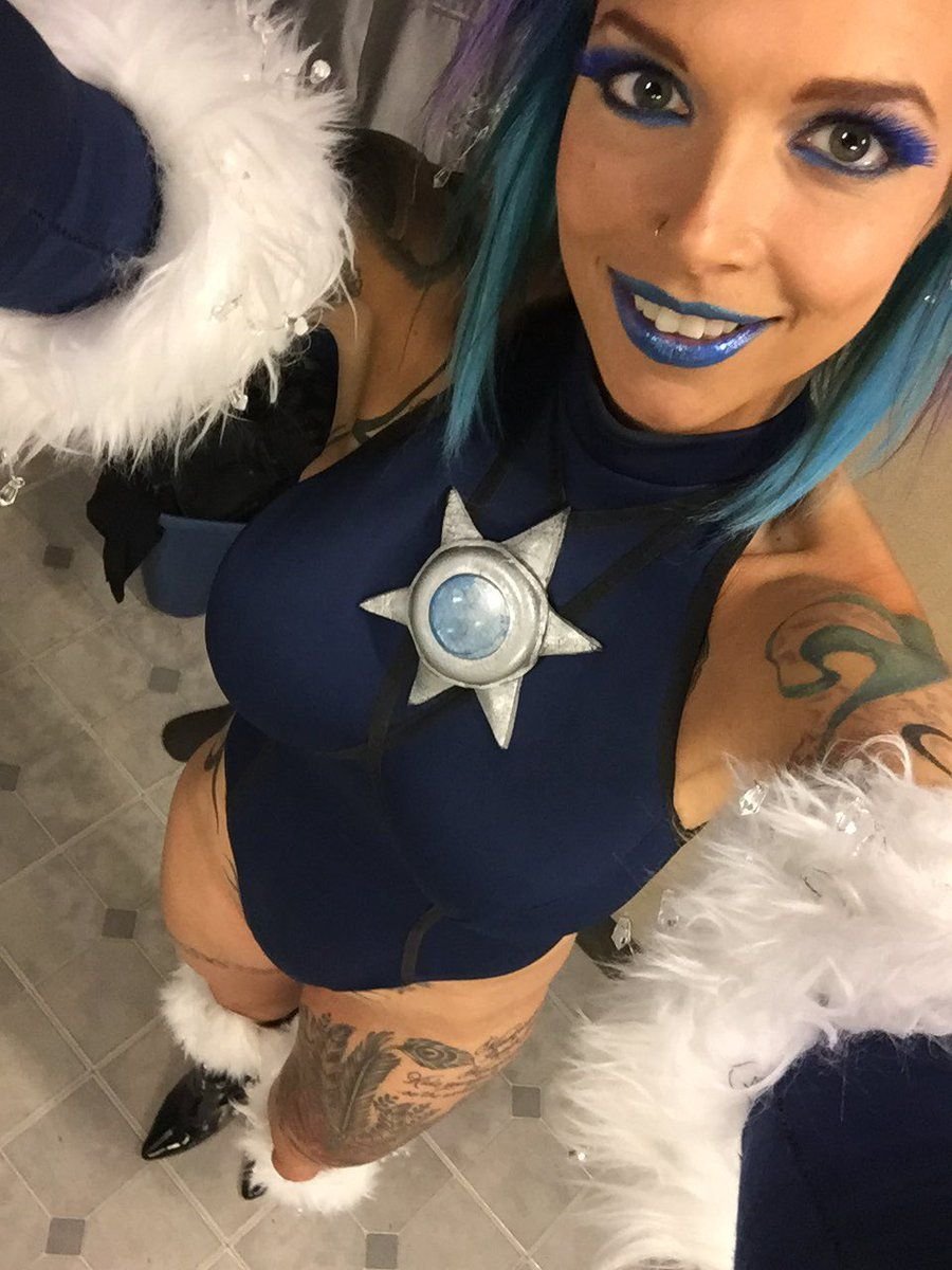 Anna Bell Pix Cosplay