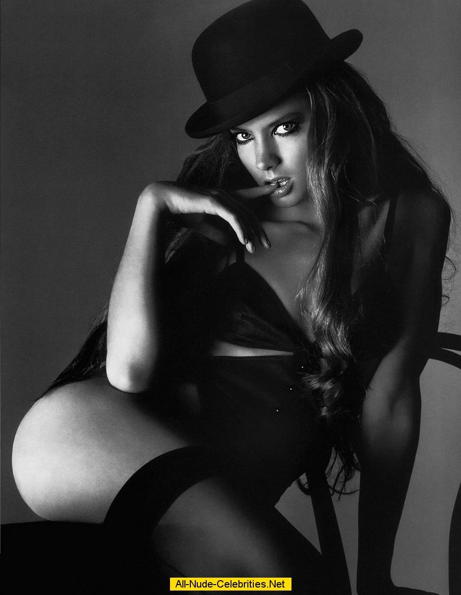 Girl in body and hat