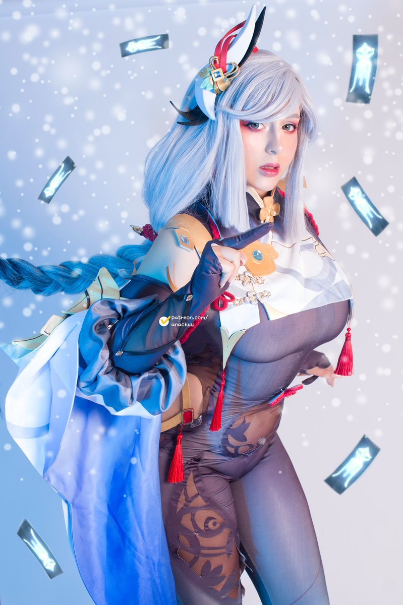 Anna Chuu Cosplay