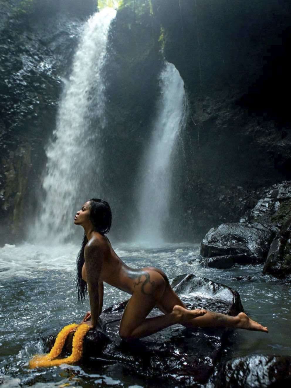 Annastasya Hakim Hot