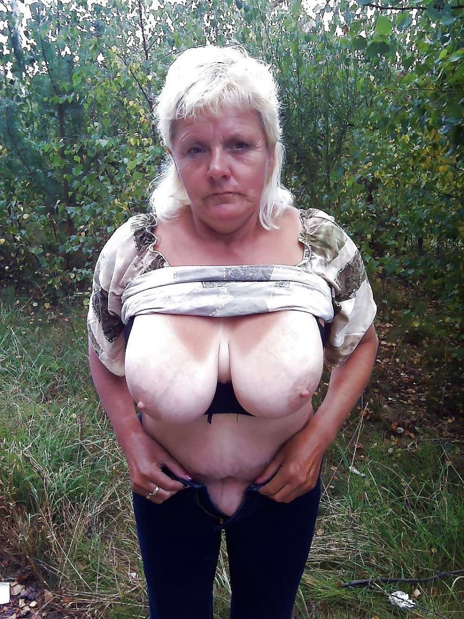 Naked grandmothers with big tits
