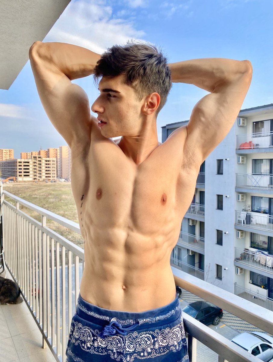 Jared Abrahahamson Naked