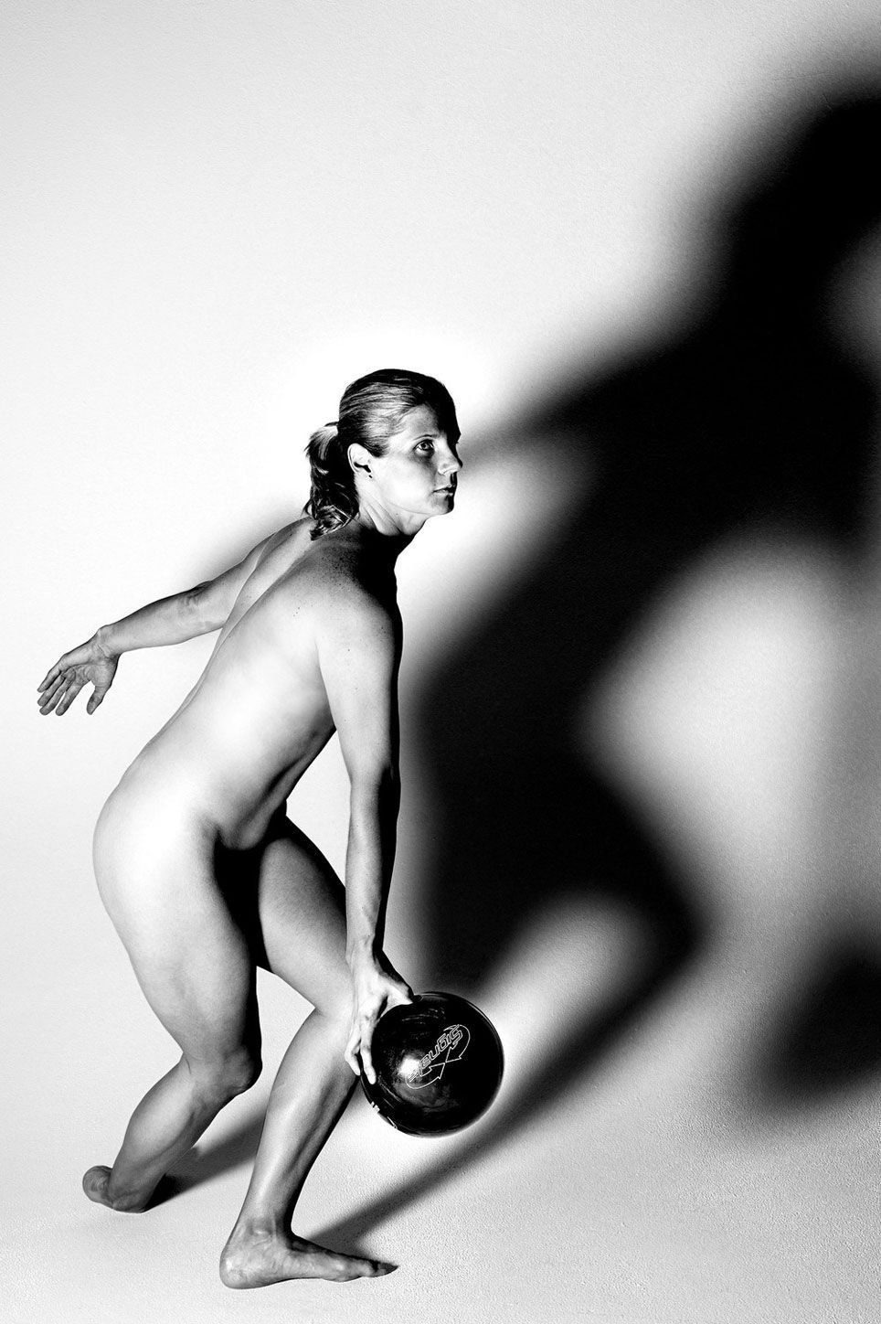 Alicia Saramone Erotic photo shoot