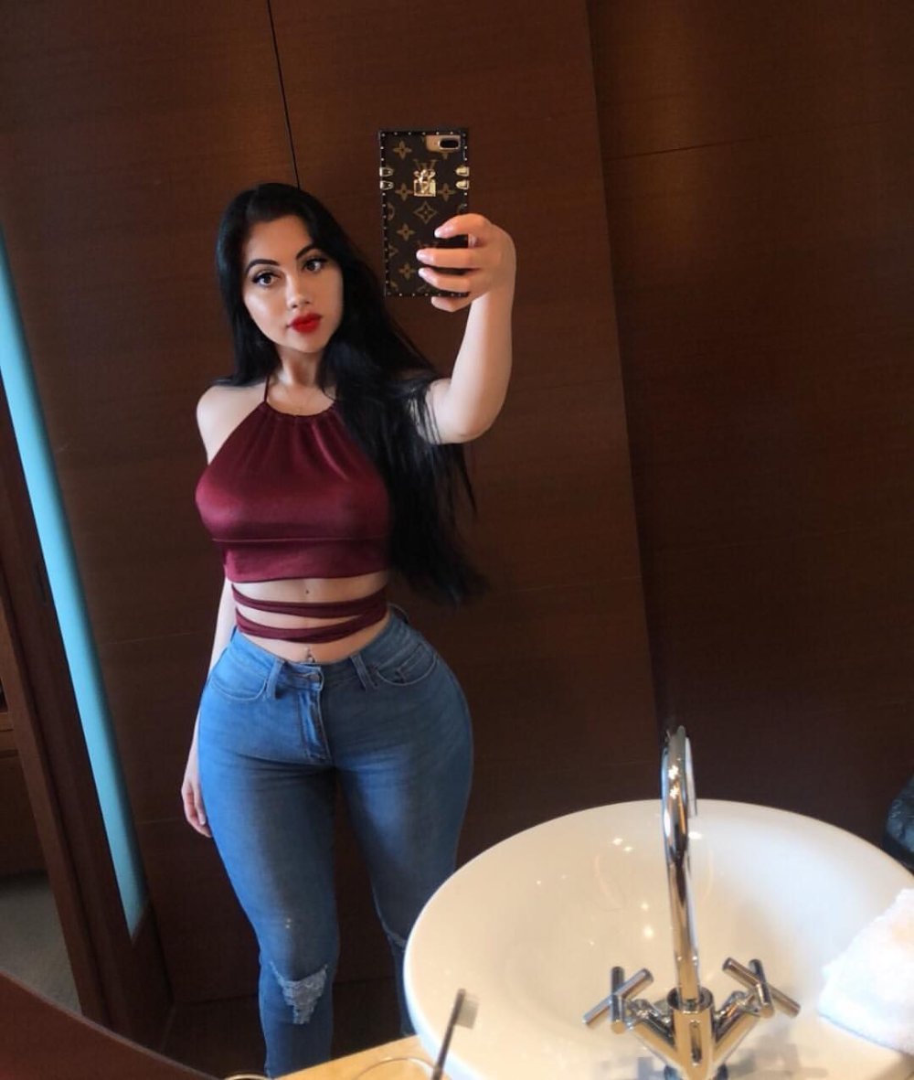 Jailyne ojeda jasmine
