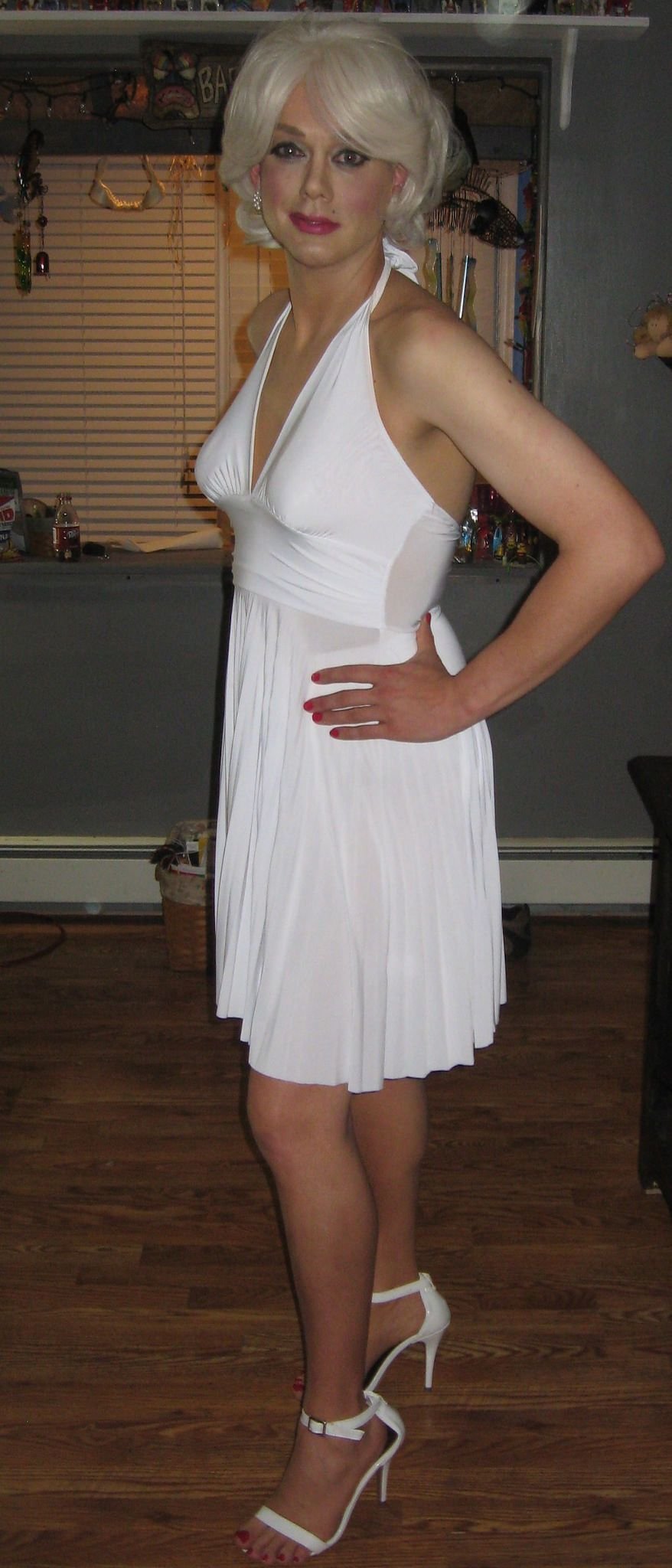 Crossdresser Samantha Nylon