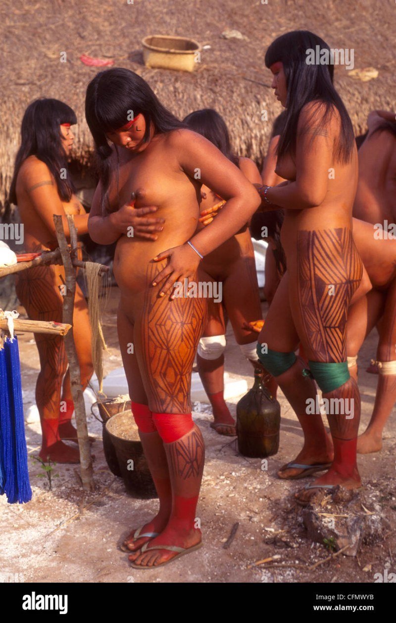 Naked African women