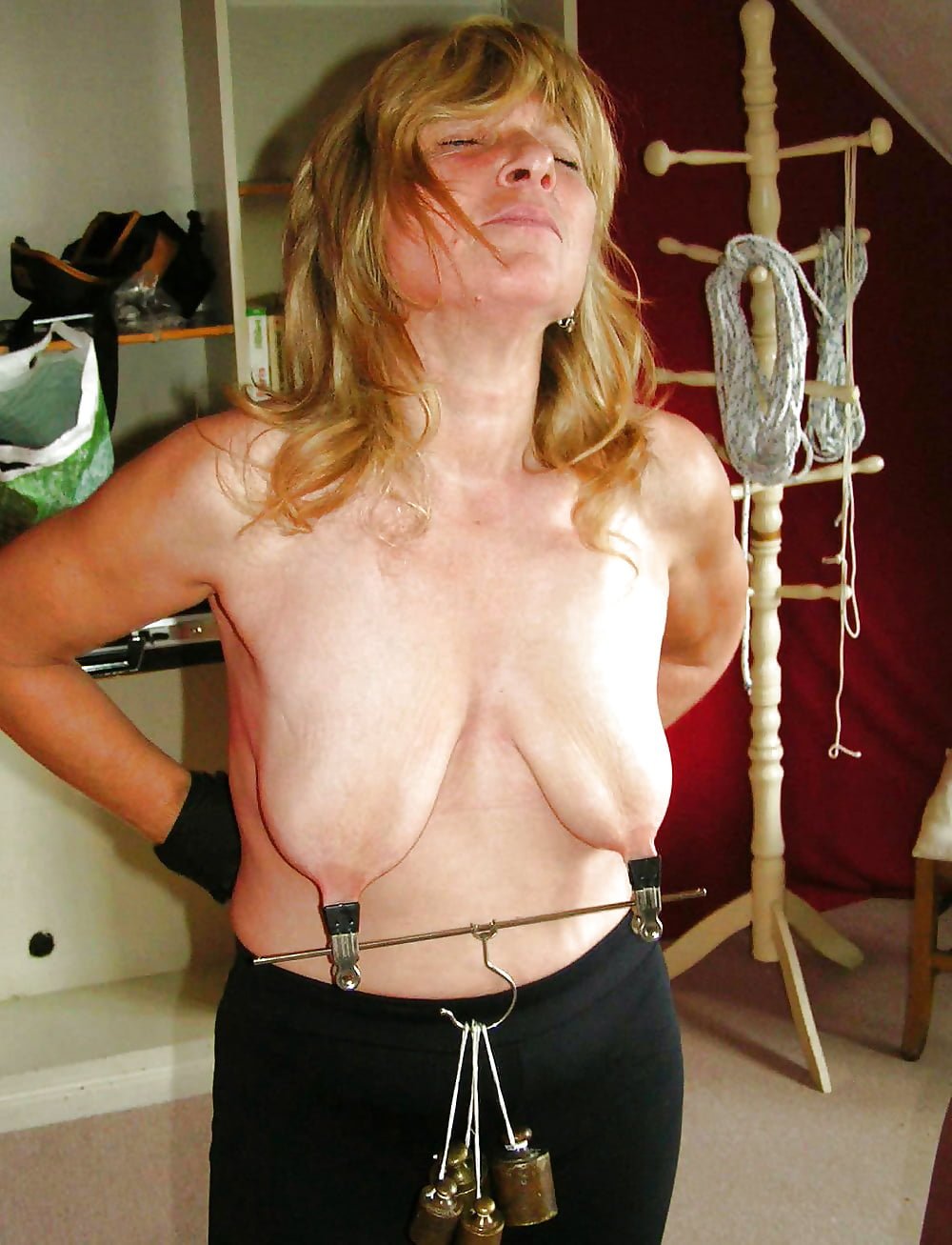 Big Tits Wife with a crustacean