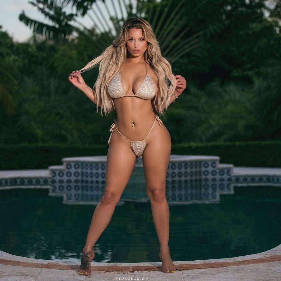 Guboshleka Kylie Sexy