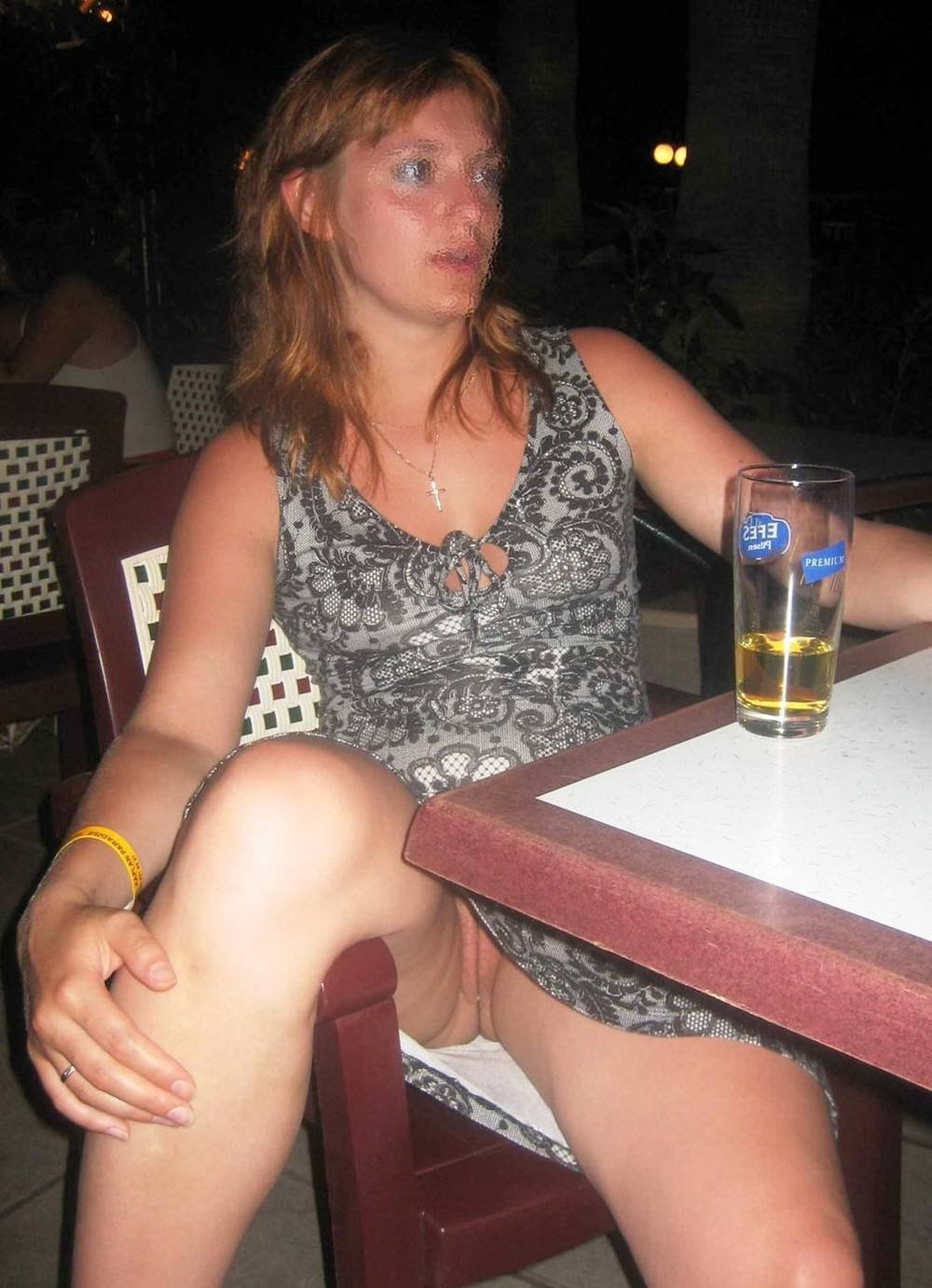 Upskirt No Panties Pics