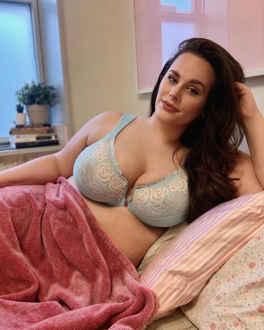 Morgan Louise Naked Tits
