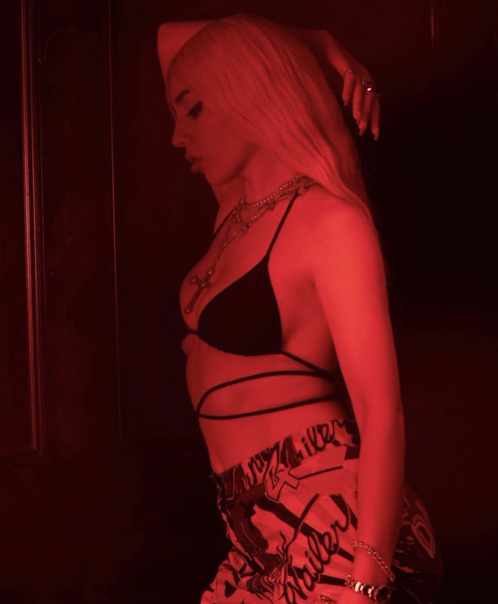 Photo Ava Max 2021